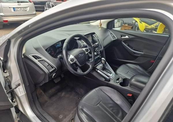 Ford Focus cena 25990 przebieg: 279444, rok produkcji 2012 z Staszów małe 497